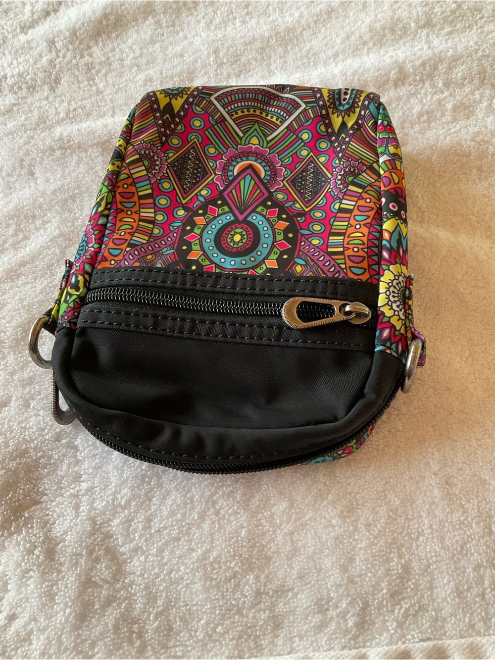Sakroots Vibrant Multicolor Tribal Crossbody Bag with Black Strap - Picture 5 of 6